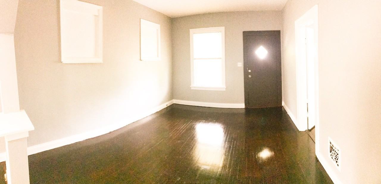 4448 S 38th St - Photo 4 of 7