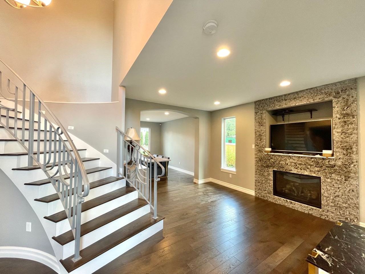 17521 44th Ave W - Photo 2 of 22