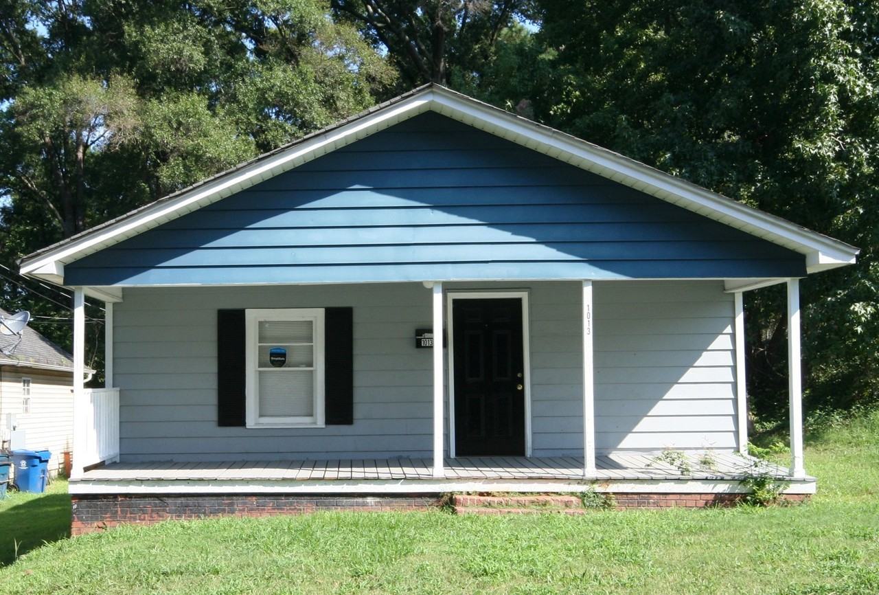 1013 Lowry Ave - Photo 2 of 33