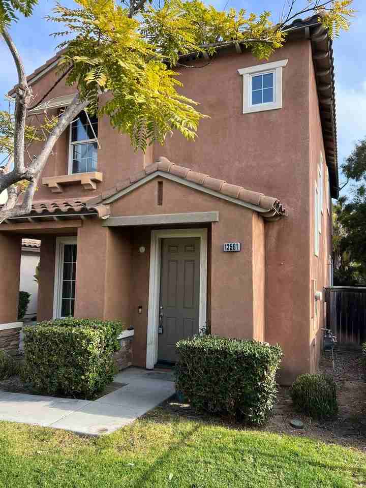 13561 Lavender Way - Photo 2 of 30