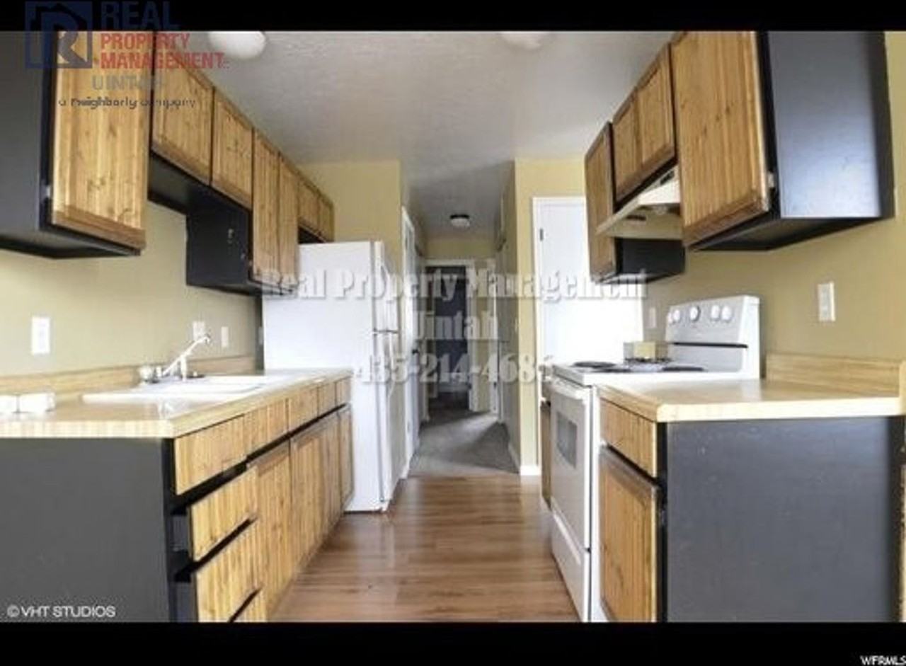 790 W 400 S - Photo 2 of 13