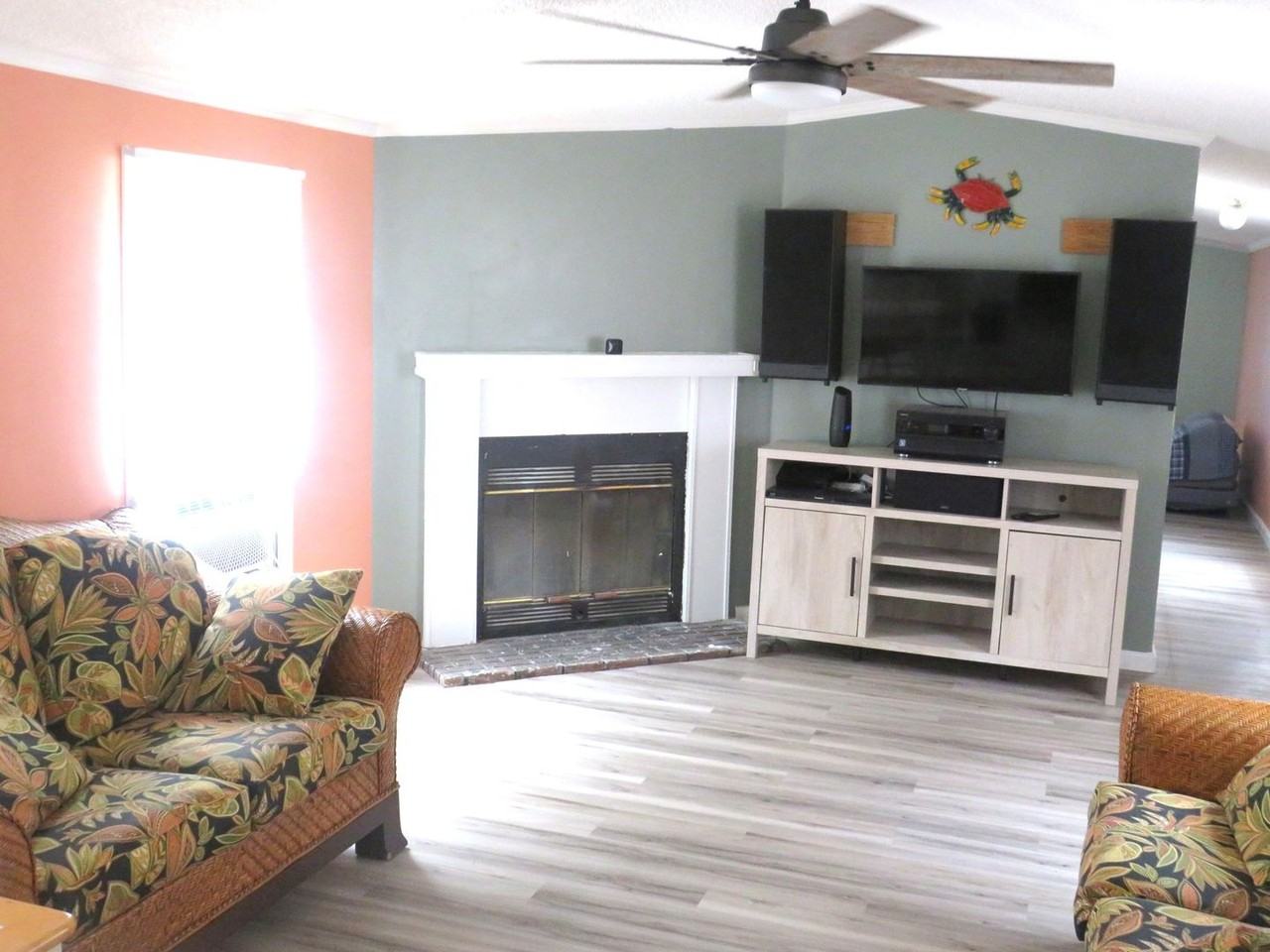 134 Walters Ln - Photo 2 of 12