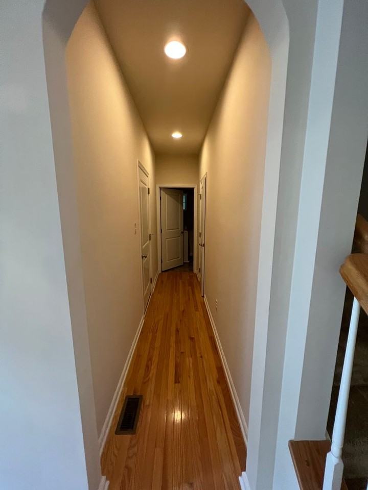965 Eagle Pl - Photo 3 of 33