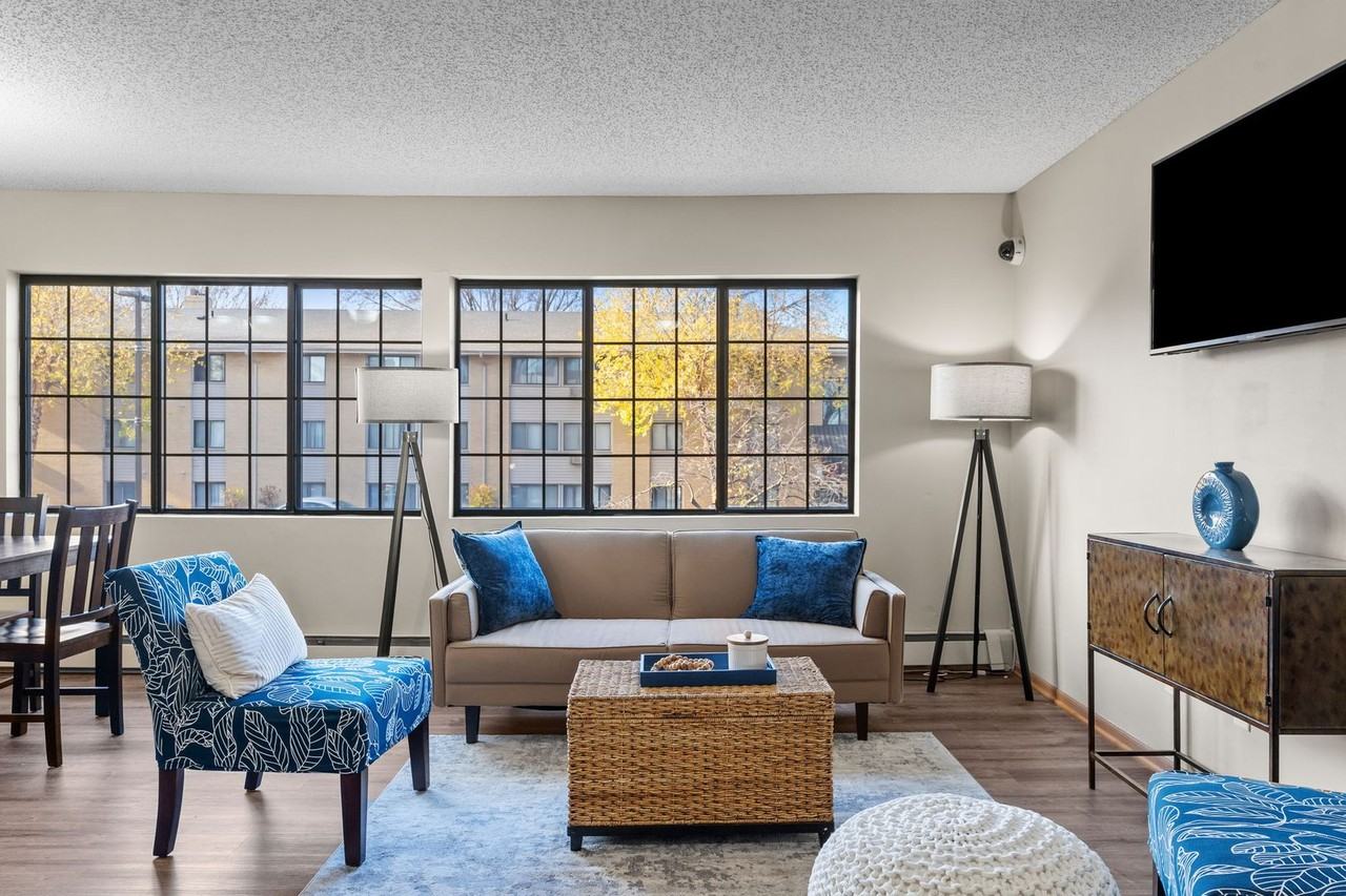 Granite Peaks Apartments - Photo 2 of 37