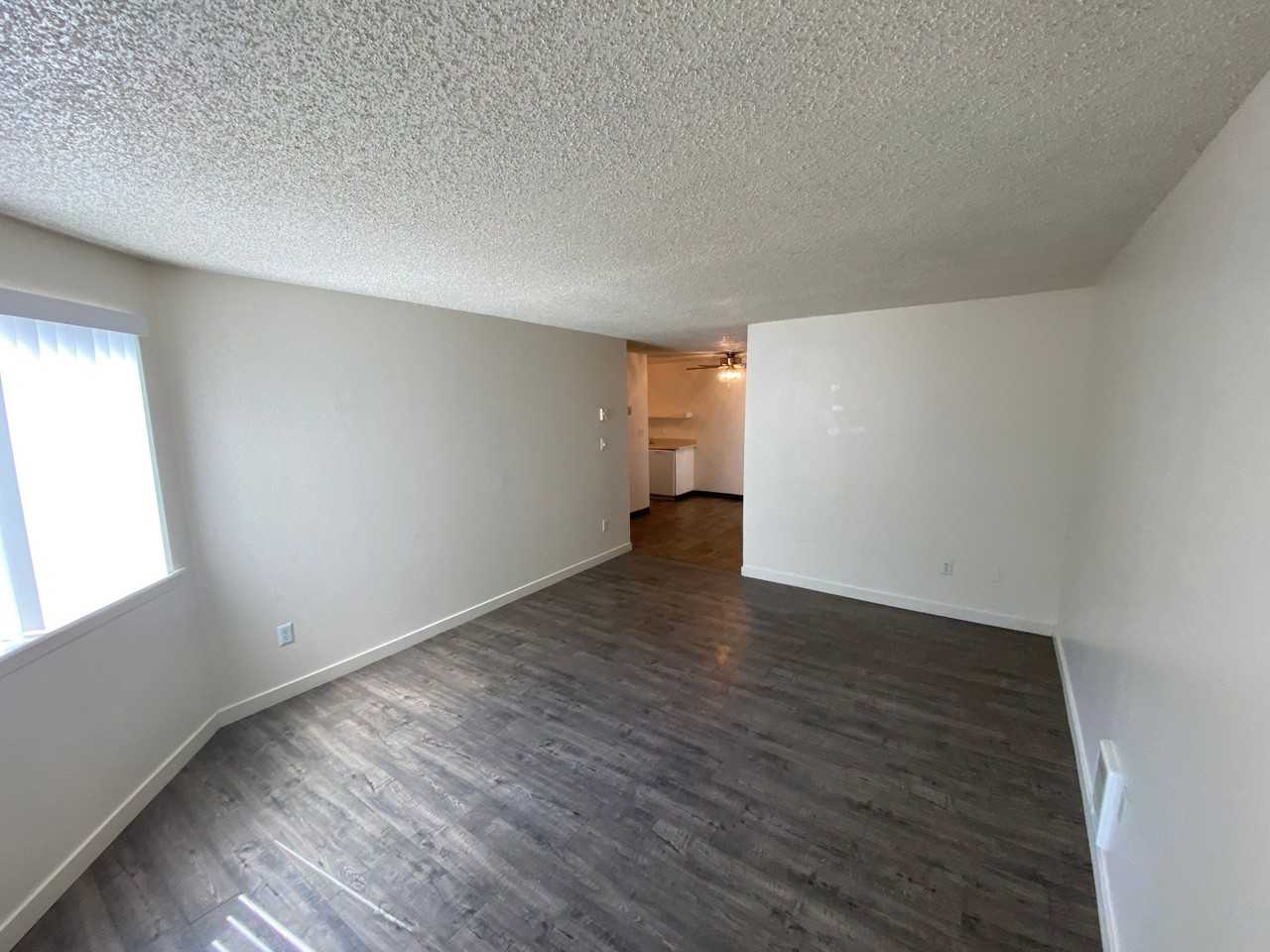 West Hills Spacious 1 & 2 Bedroom Units AVAILABLE NOW!!! - Photo 3 of 11