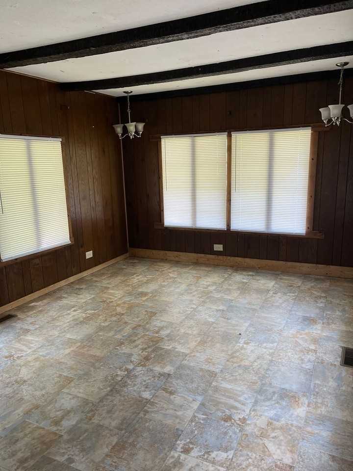 5247 Griffin Rd - Photo 2 of 14