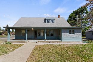 1 bed / 1 bath Triplex in North east spokane - Photo 1 of 1