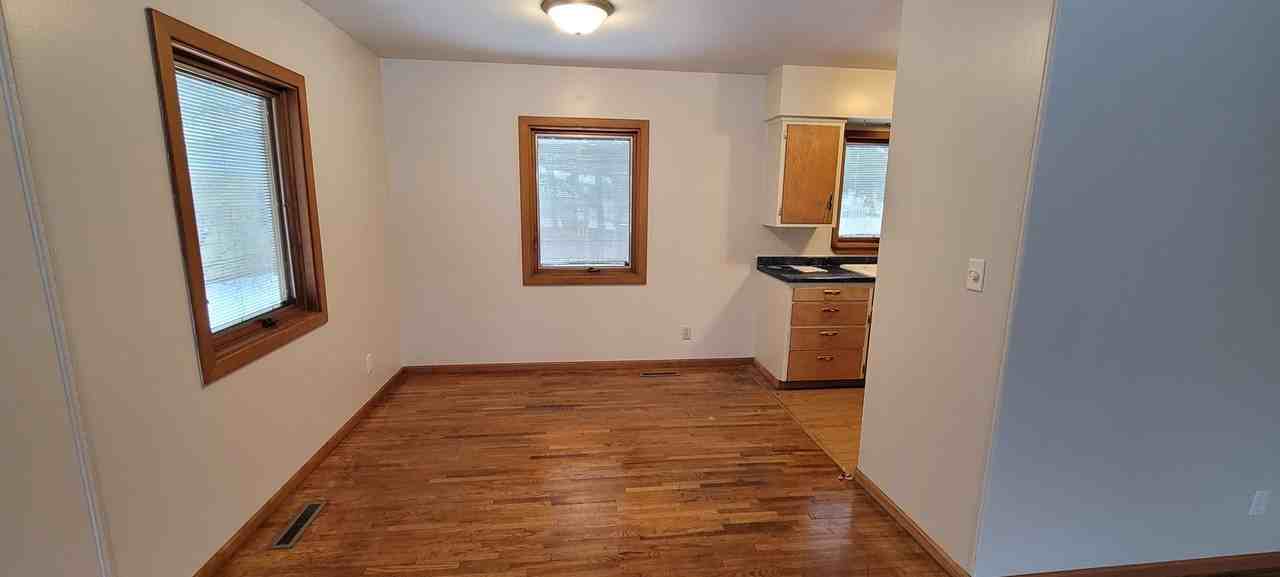 1807 America Ct Nw - Photo 3 of 16