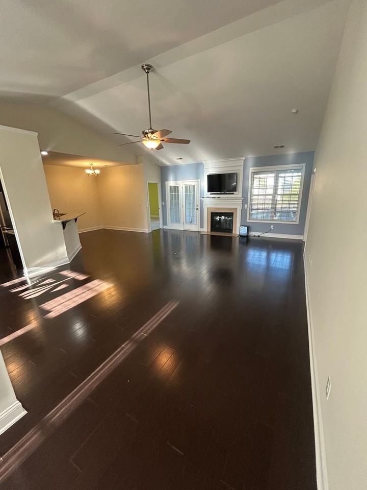 1189 Parish Way - Photo 7 of 49