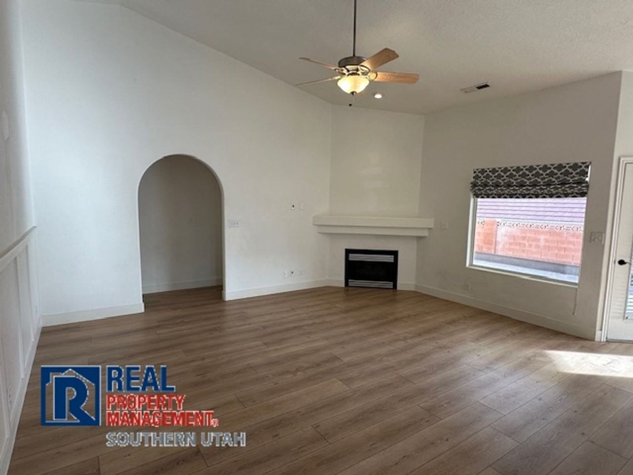 82 N 2200 E - Photo 2 of 16