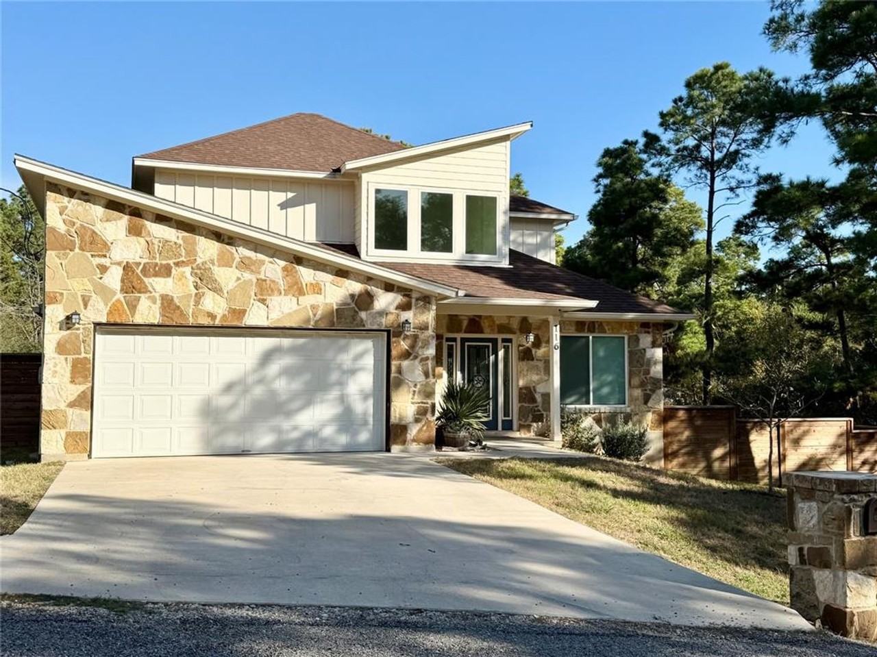 116 Kohala Lane - Photo 2 of 15