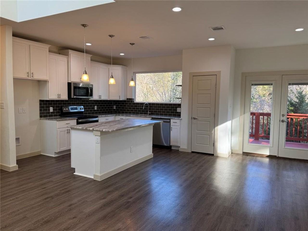 116 Kohala Lane - Photo 3 of 15