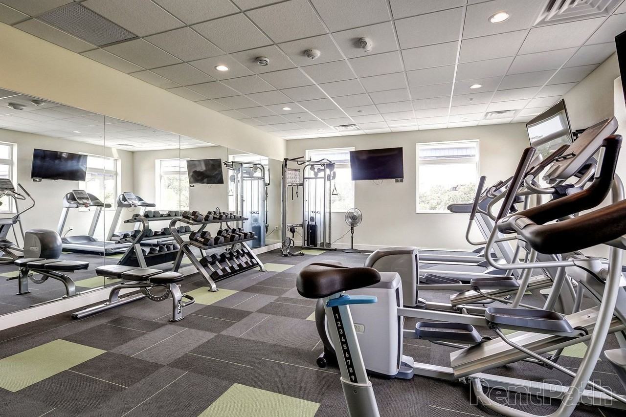 Granary Lofts - Photo 4 of 13