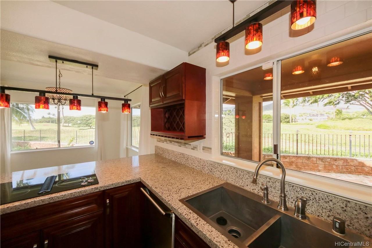 91-1033 Hokuwekiu St - Photo 4 of 25