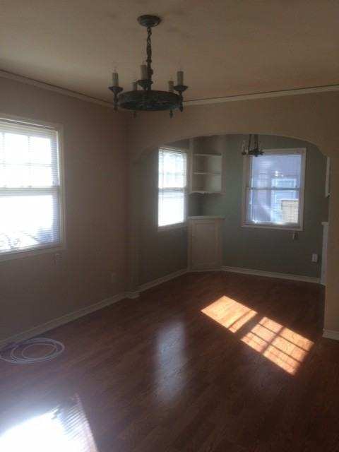 120 Lewis St - Photo 4 of 13