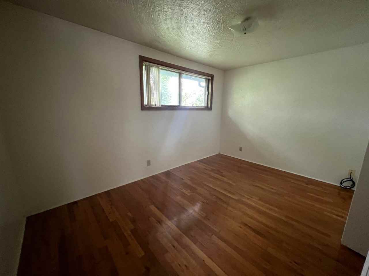 2710 Jefferson St - Photo 6 of 9