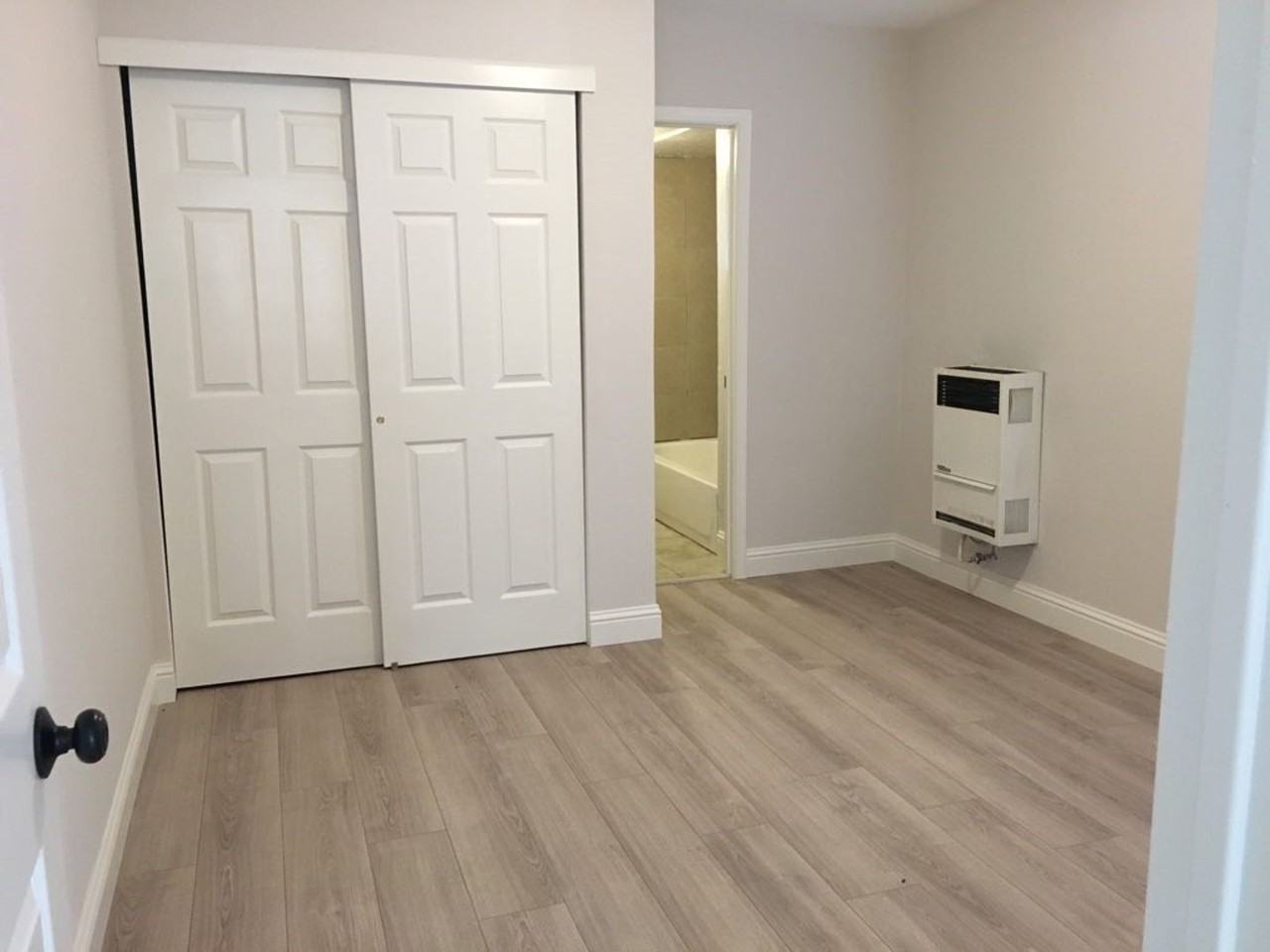 2394 Oakmont St - Photo 5 of 7