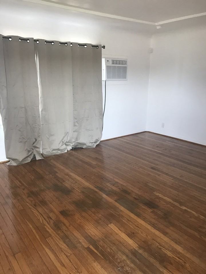 719 W Taylor Rd - Photo 2 of 18