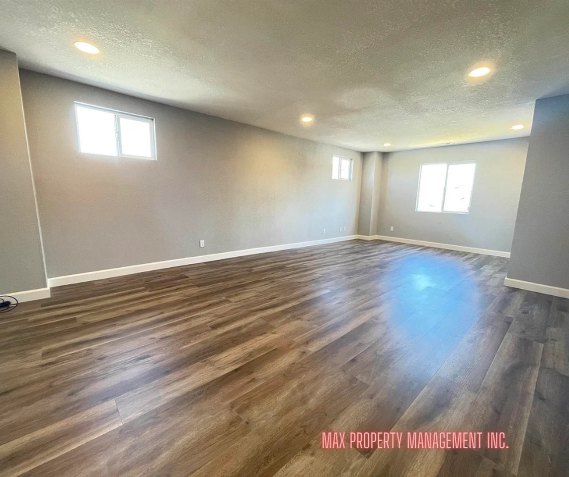 5483 Wadean Pl - Photo 2 of 12