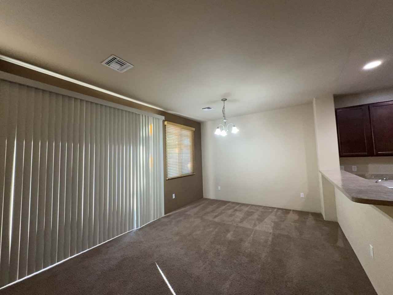 2078 Cascadia Dr - Photo 7 of 21