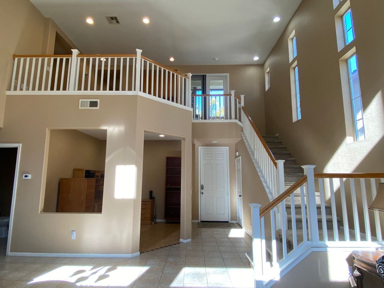 240 Manzanilla Way - Photo 2 of 29