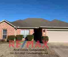 featured image of 24 Sioux Dr