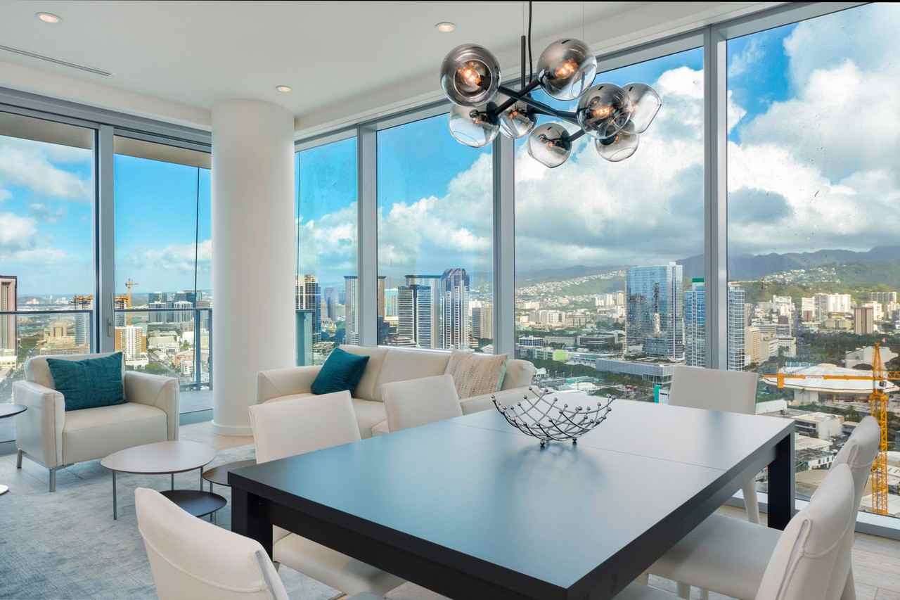 1118 Ala Moana Blvd #2805 - Photo 7 of 18