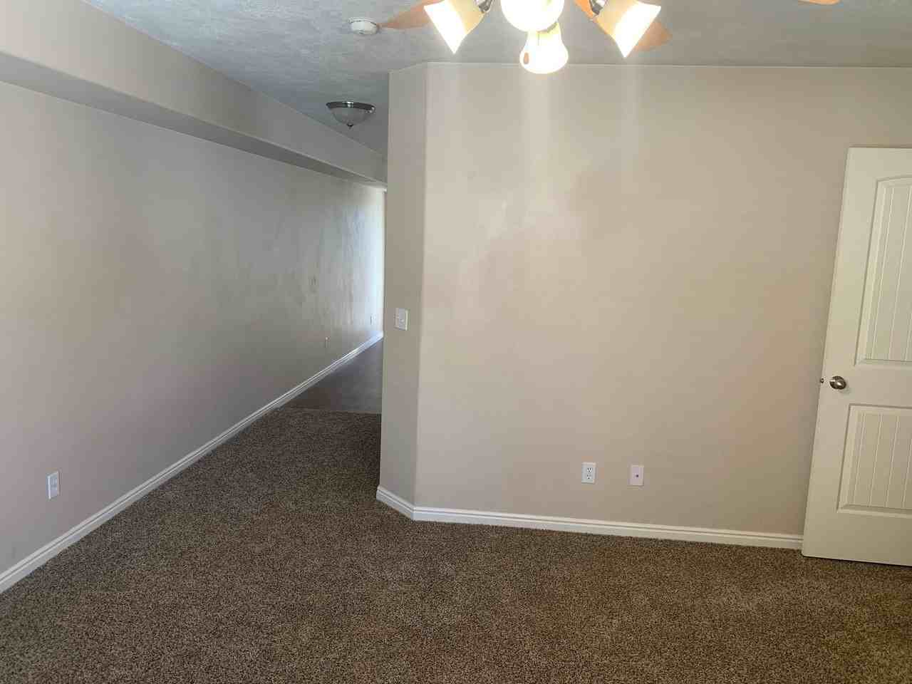 1167 E 400 S #30 - Photo 7 of 29