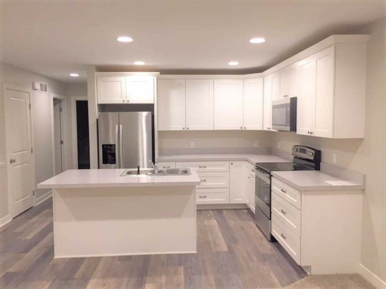 308 Northwest Xing - Photo 2 of 18