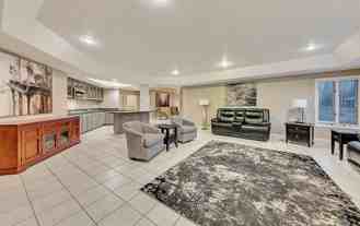 825 N Eastcapitol Blvd - Photo 1 of 1