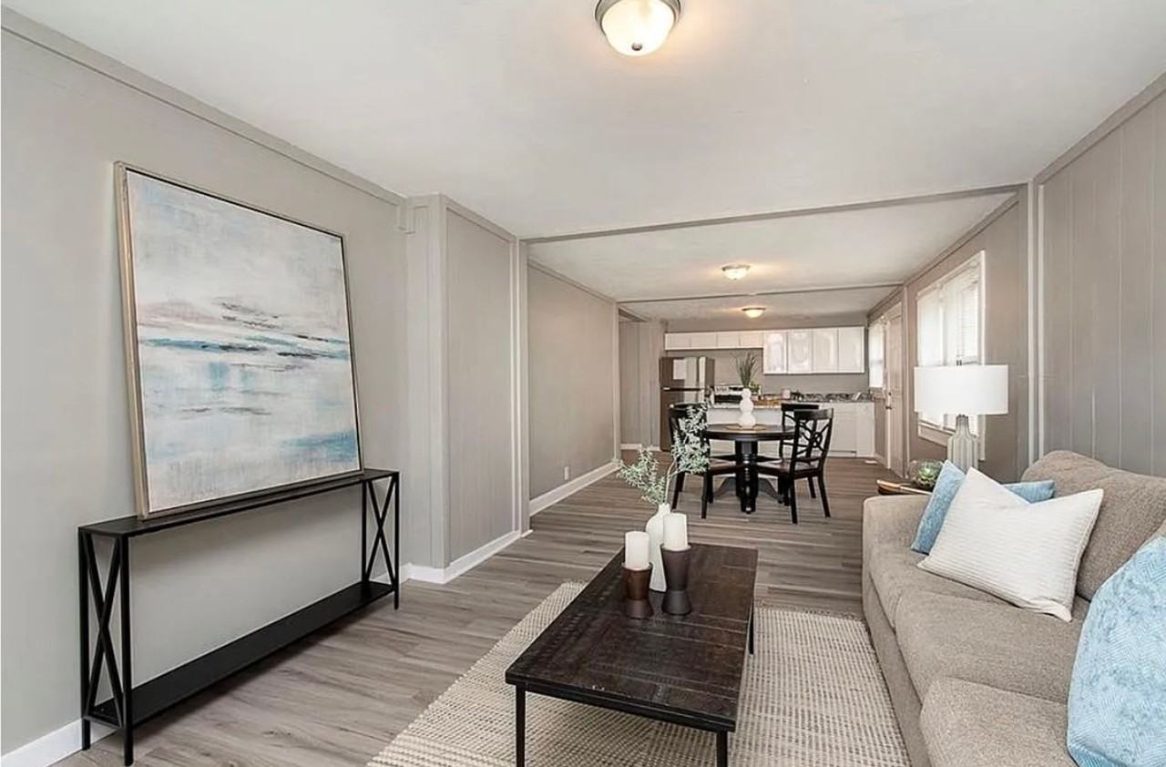 241 S Temple Ave - Photo 3 of 16