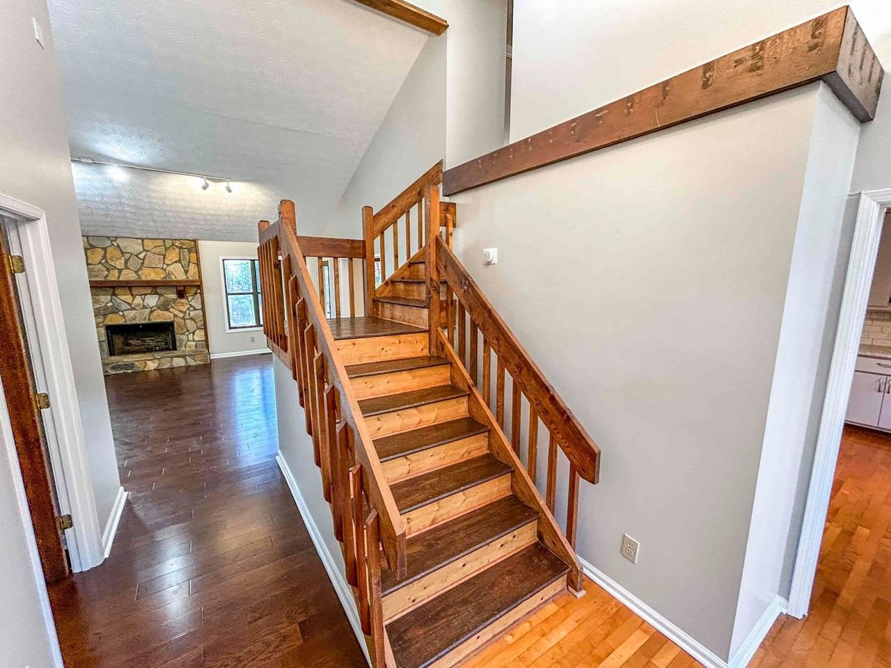 3468 Cedar Valley Ct Se - Photo 2 of 33