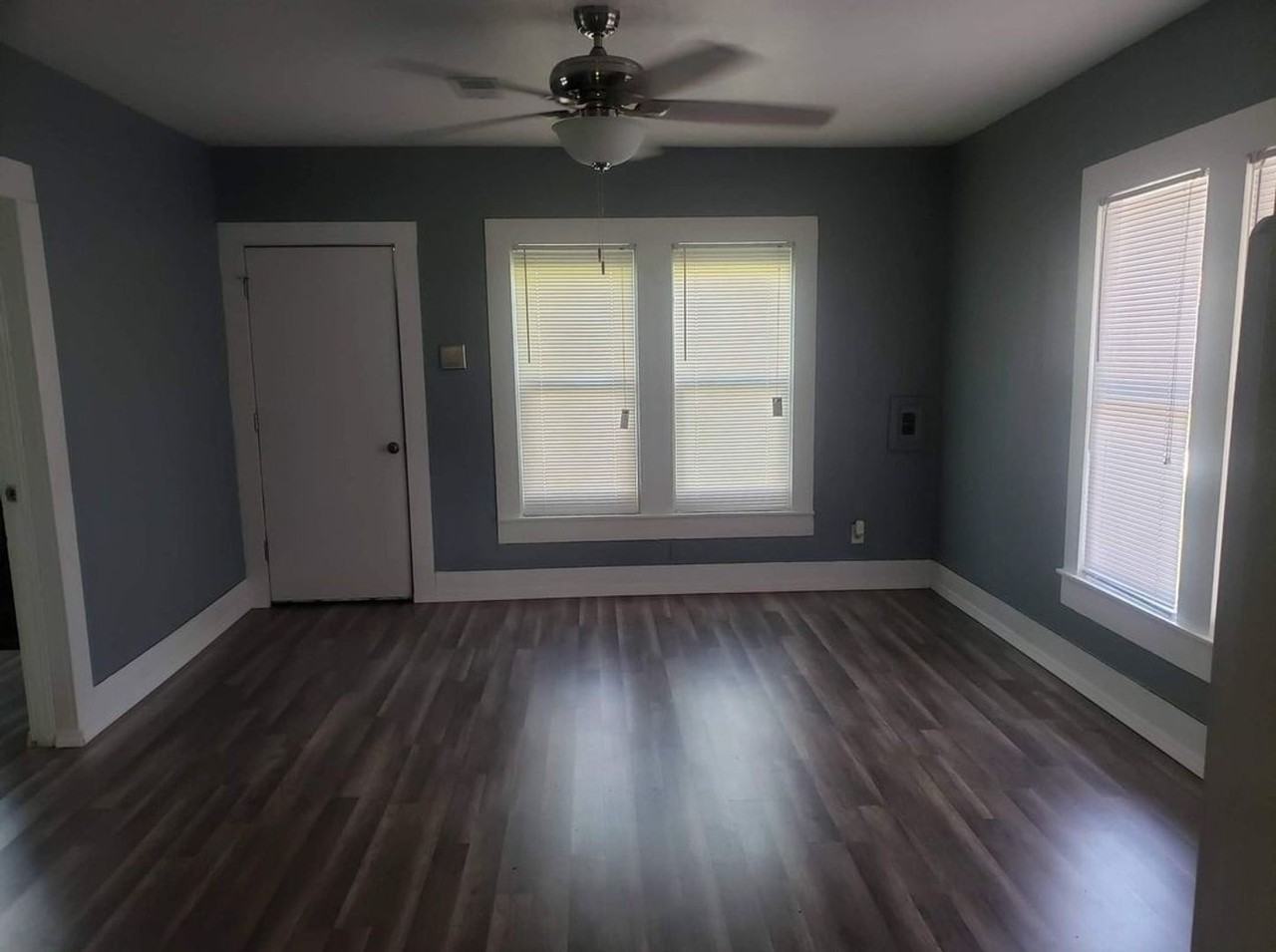 2706 62nd St - Photo 2 of 14