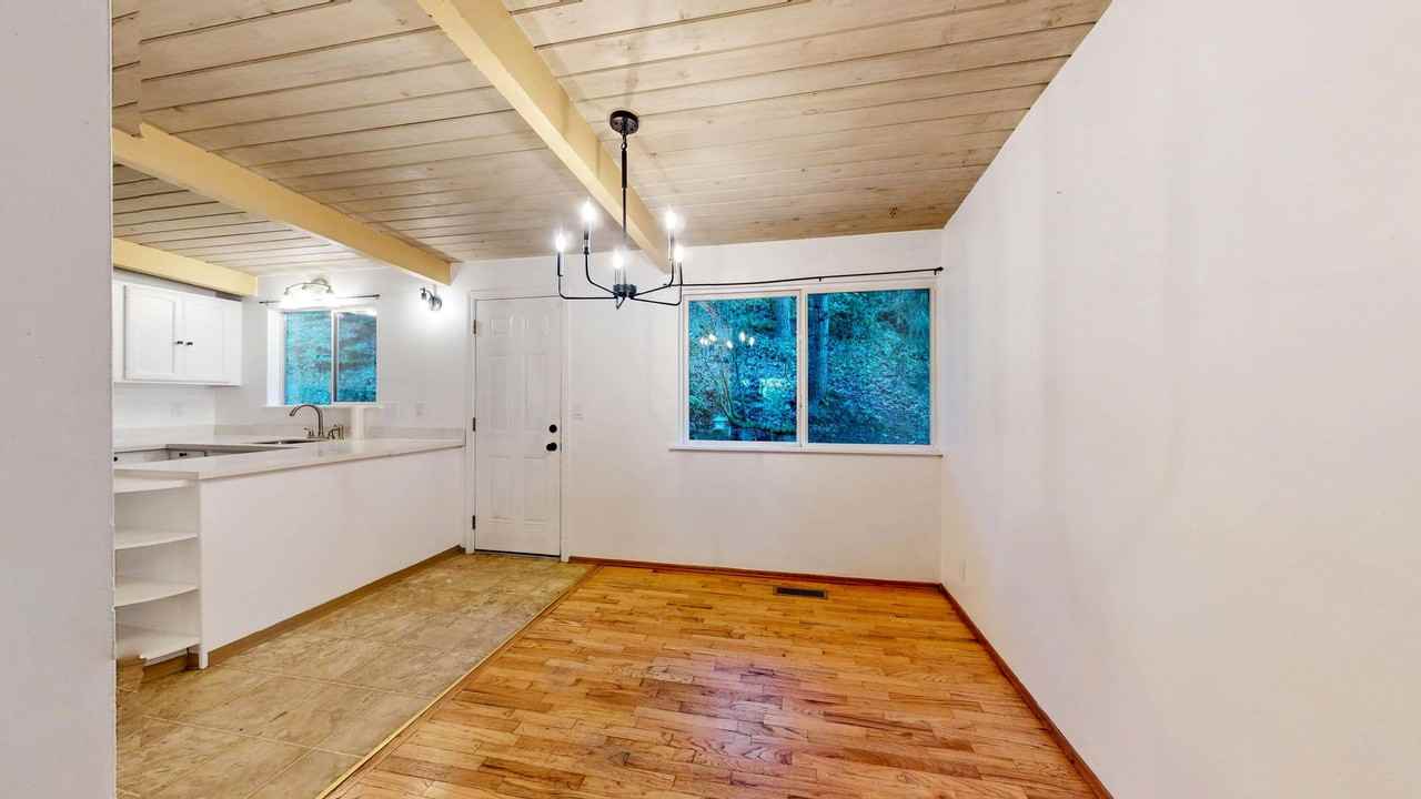 18135 Dayton Ave N #A - Photo 5 of 29