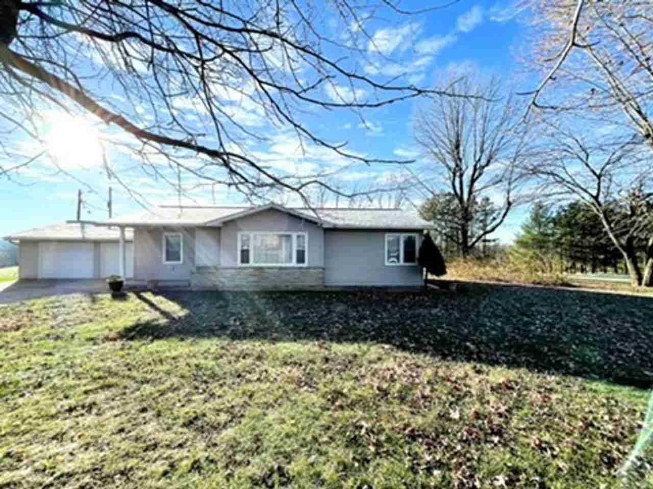 17500 Highway 8 - Photo 2 of 13