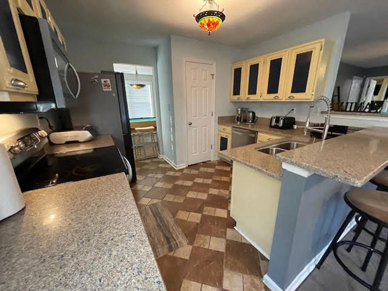 146 Long Pine Rd - Photo 2 of 12