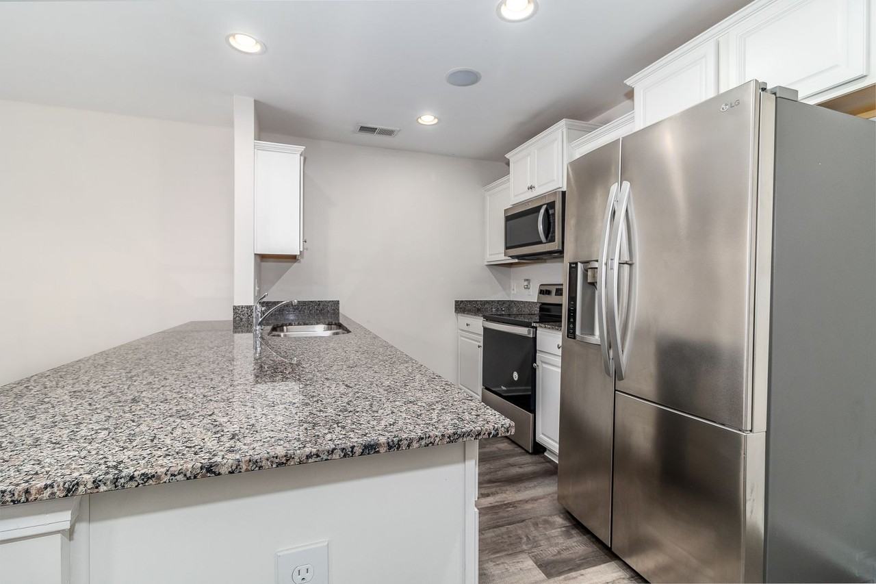 4155 Thimbleberry Dr - Photo 4 of 14