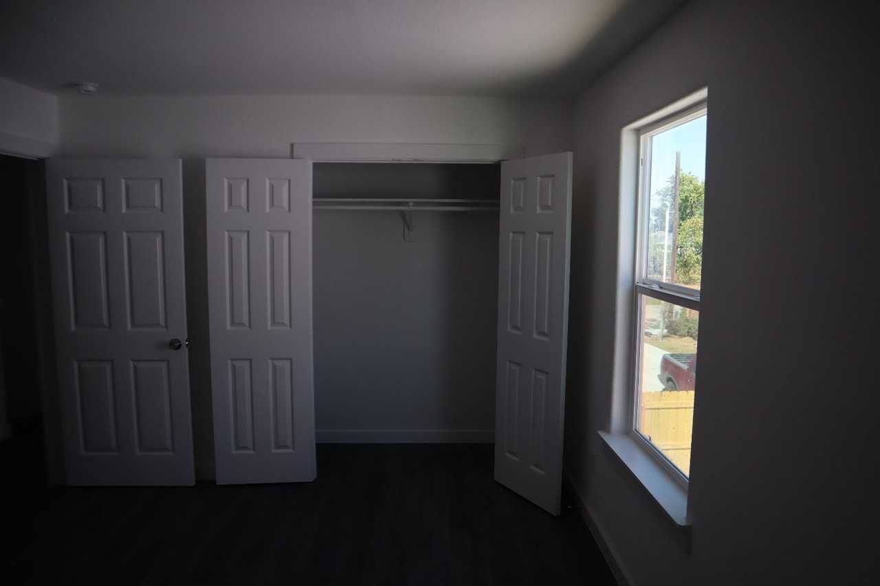 4330 Plaag St #A - Photo 7 of 42