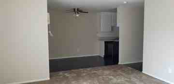 featured image of 18415 Dearborn St