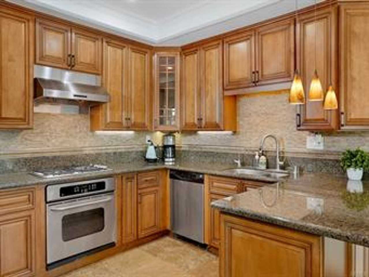 5 Laketrail - Photo 3 of 27