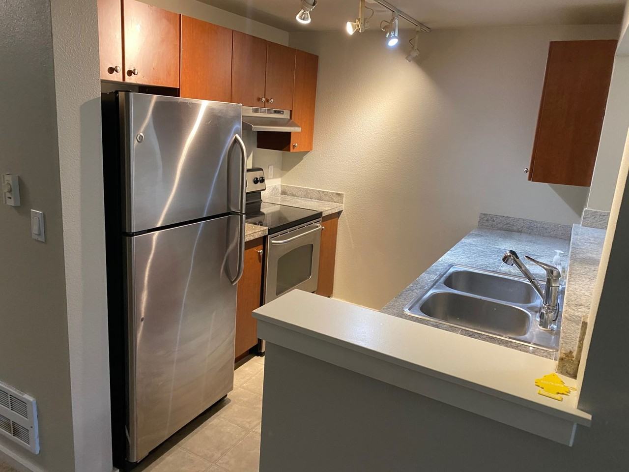 12404 E Gibson Rd #B203 - Photo 3 of 11