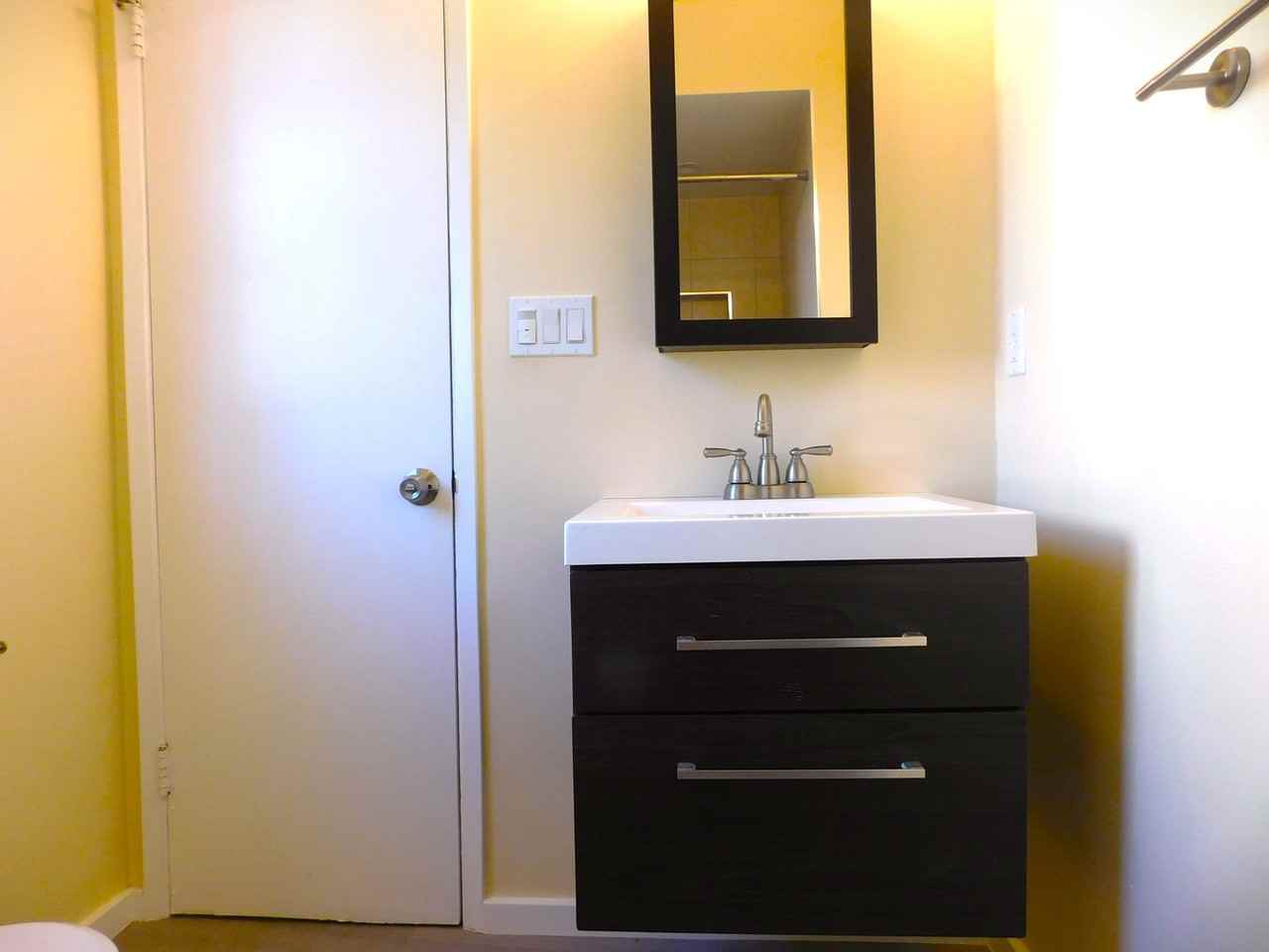 8109 Brimfield Ave - Photo 6 of 20