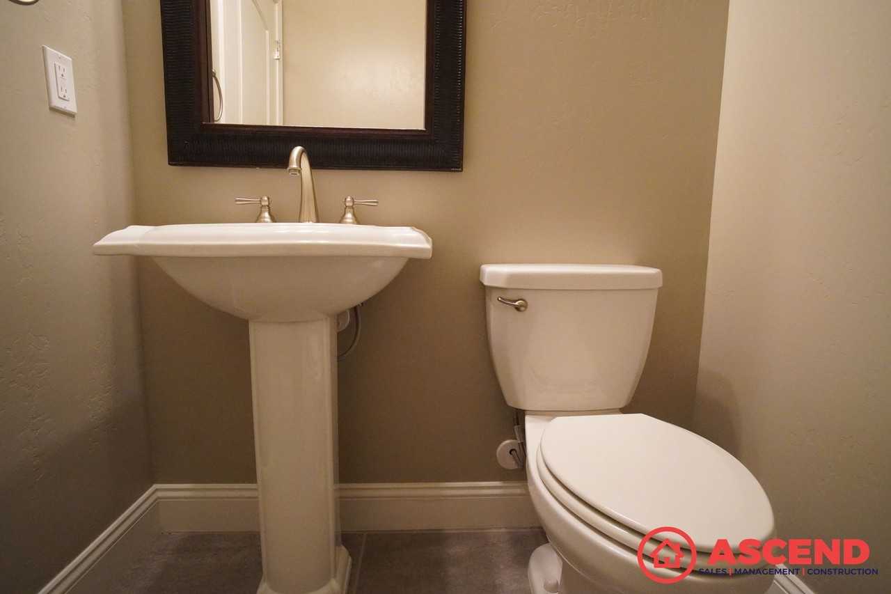 13509 Stonethwaite Ln - Photo 2 of 16