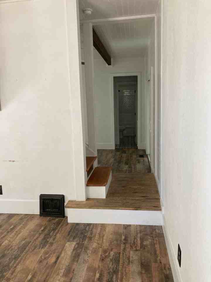 635 Elko Ave - Photo 4 of 15