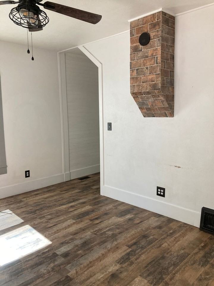 635 Elko Ave - Photo 5 of 15