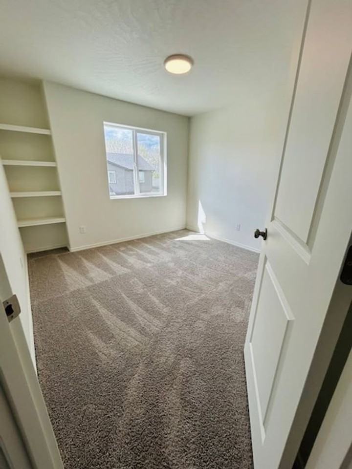 3684 S Roosevelt St - Photo 7 of 11