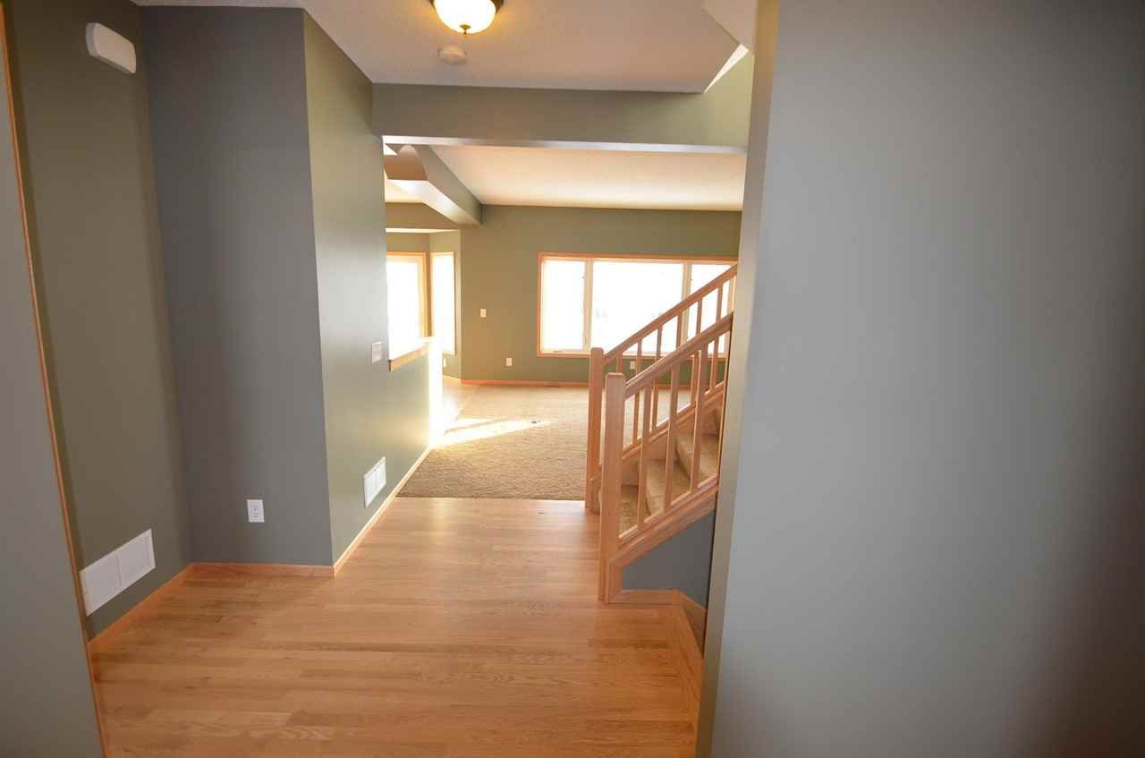 2568 Bloom Rd - Photo 3 of 15