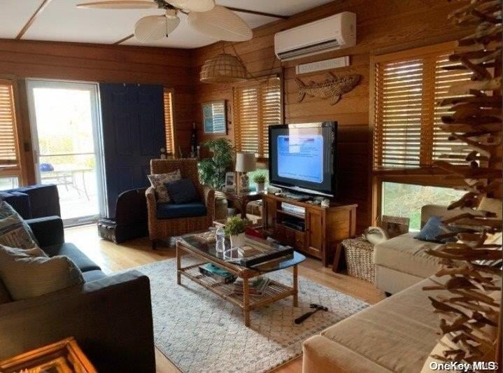 63 Midway Walk - Photo 4 of 16