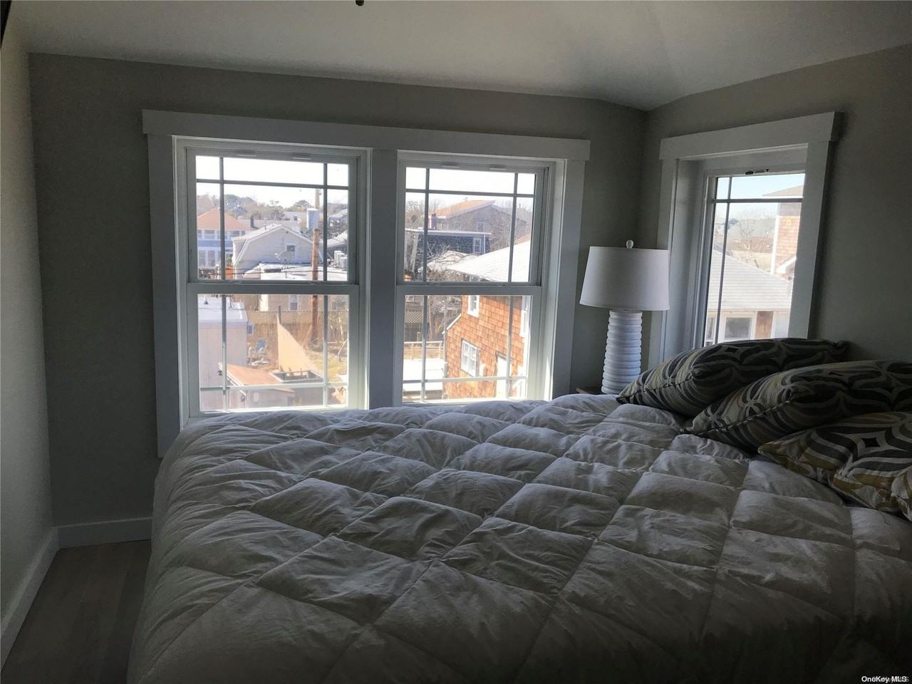 446 Dehnhoff Walk - Photo 4 of 12