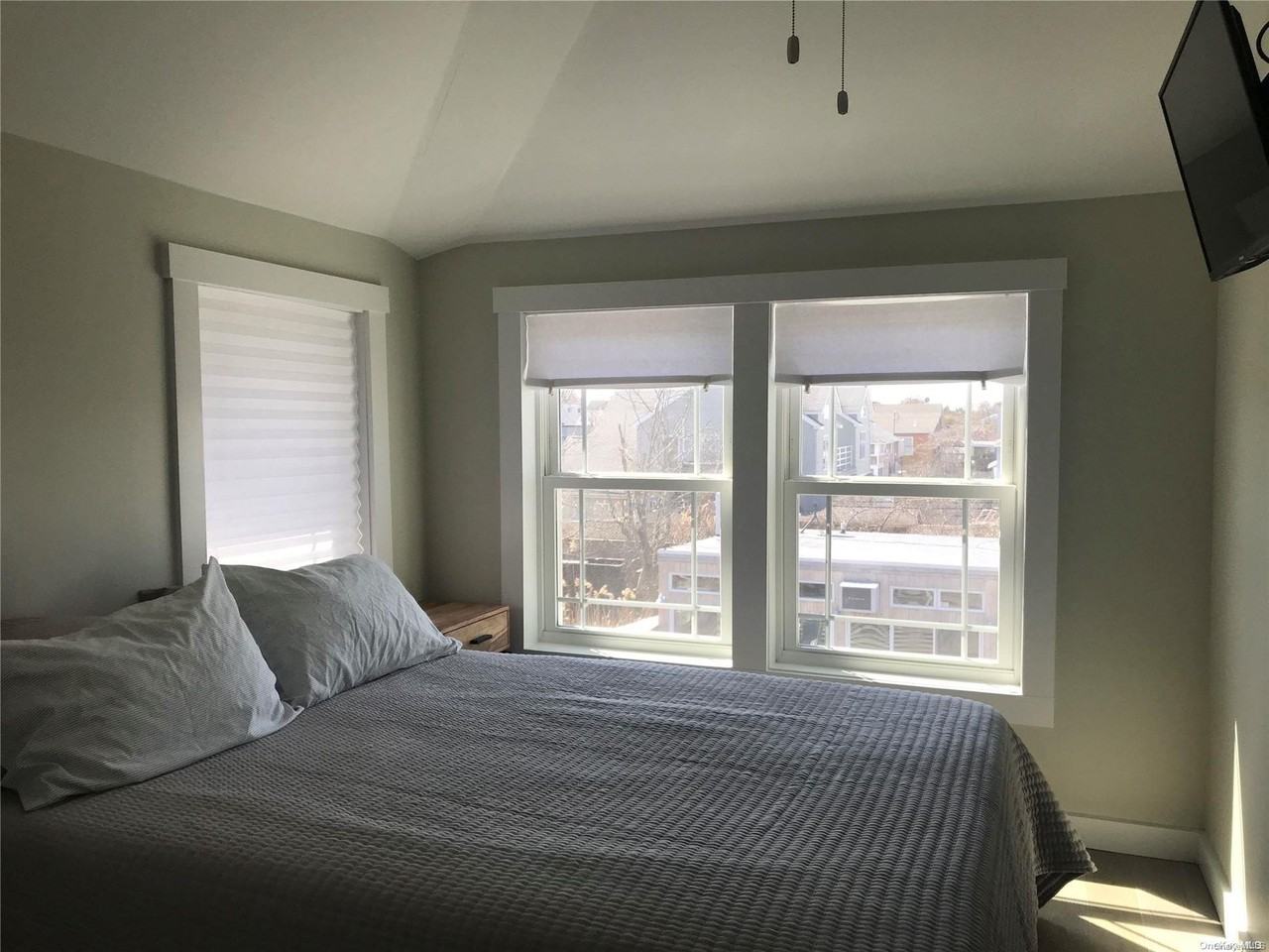 446 Dehnhoff Walk - Photo 6 of 12